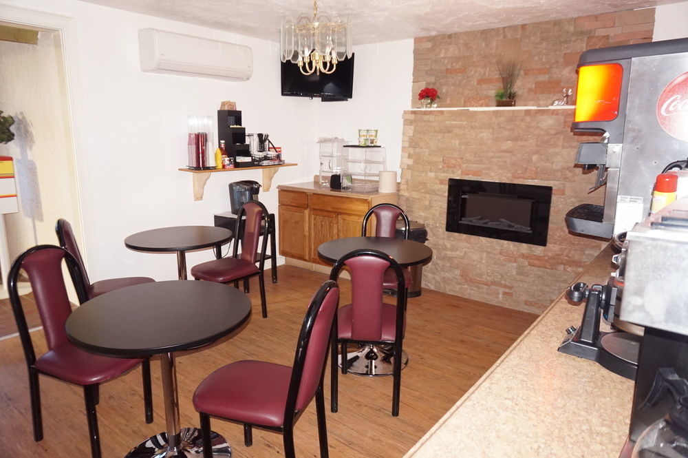Eagle Crater Lake Inn Chemult Zewnętrze zdjęcie