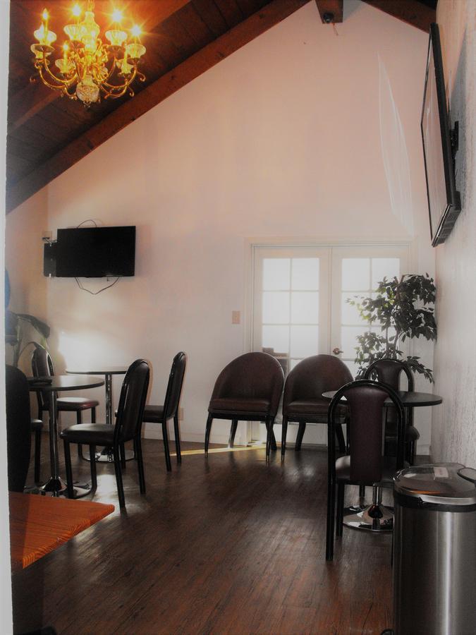 Eagle Crater Lake Inn Chemult Zewnętrze zdjęcie