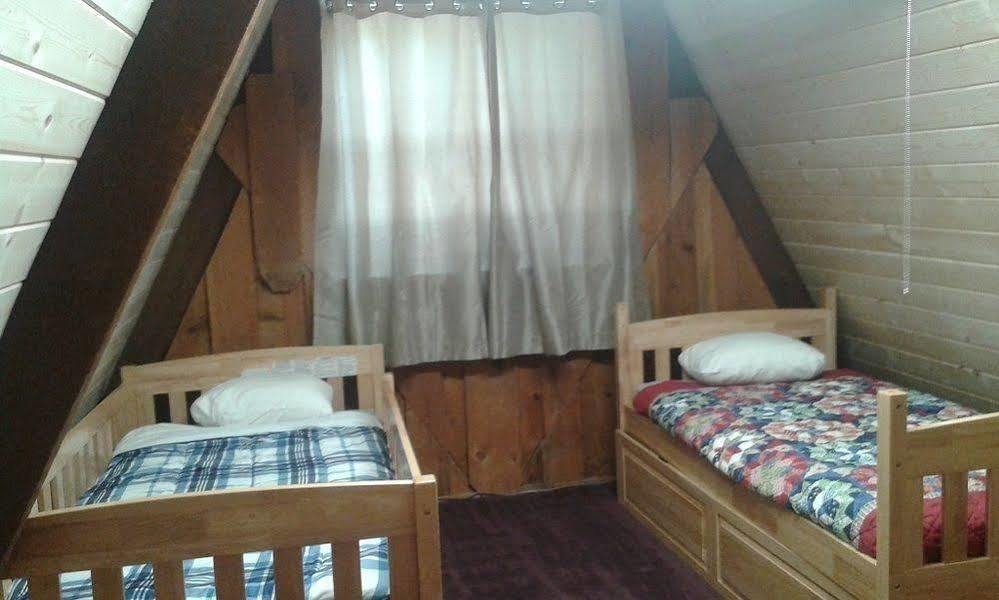 Eagle Crater Lake Inn Chemult Zewnętrze zdjęcie